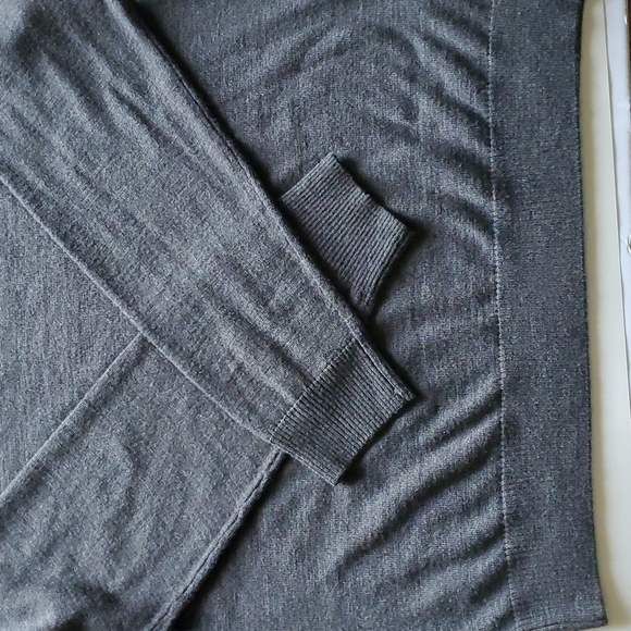 Merino Blend Men's Sweater Large - Picture 8 of 16